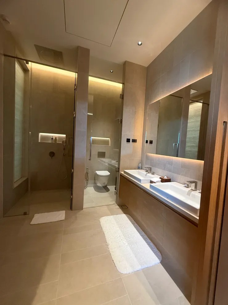 Avadina Hills bathroom